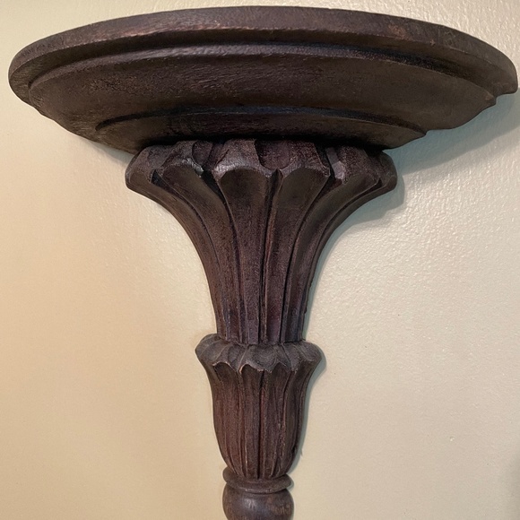 2 vintage carved wood wall half shelves - Picture 3 of 9